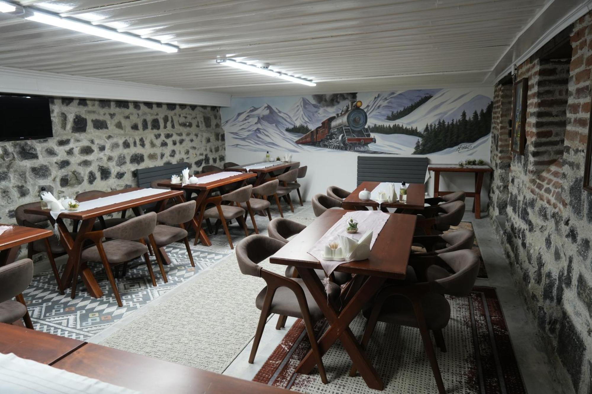 Mihman Konak Hotel Kars Luaran gambar