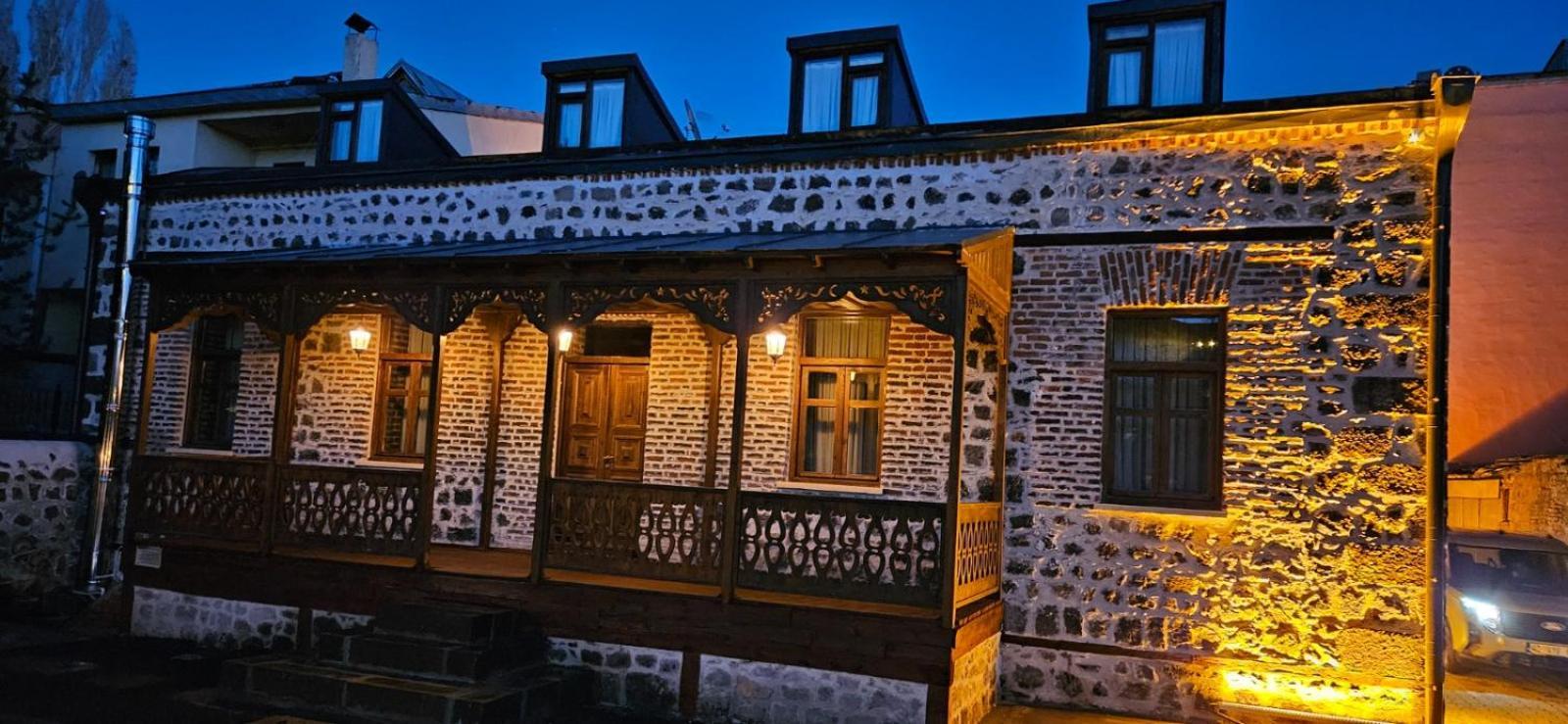 Mihman Konak Hotel Kars Luaran gambar