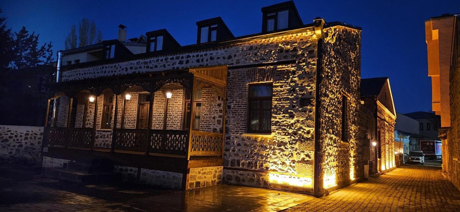 Mihman Konak Hotel Kars Luaran gambar