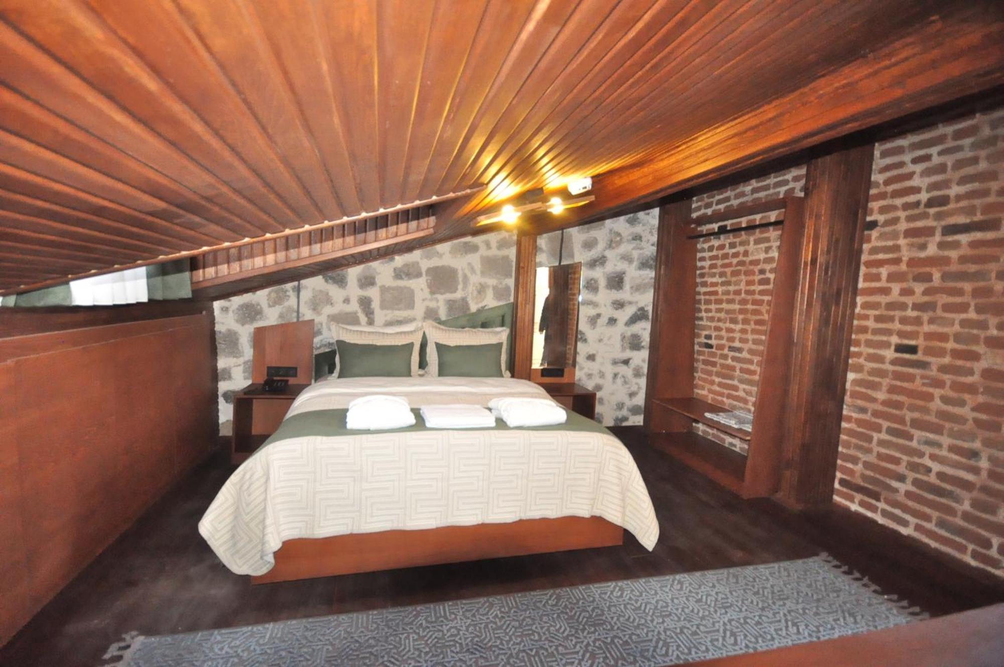 Mihman Konak Hotel Kars Luaran gambar