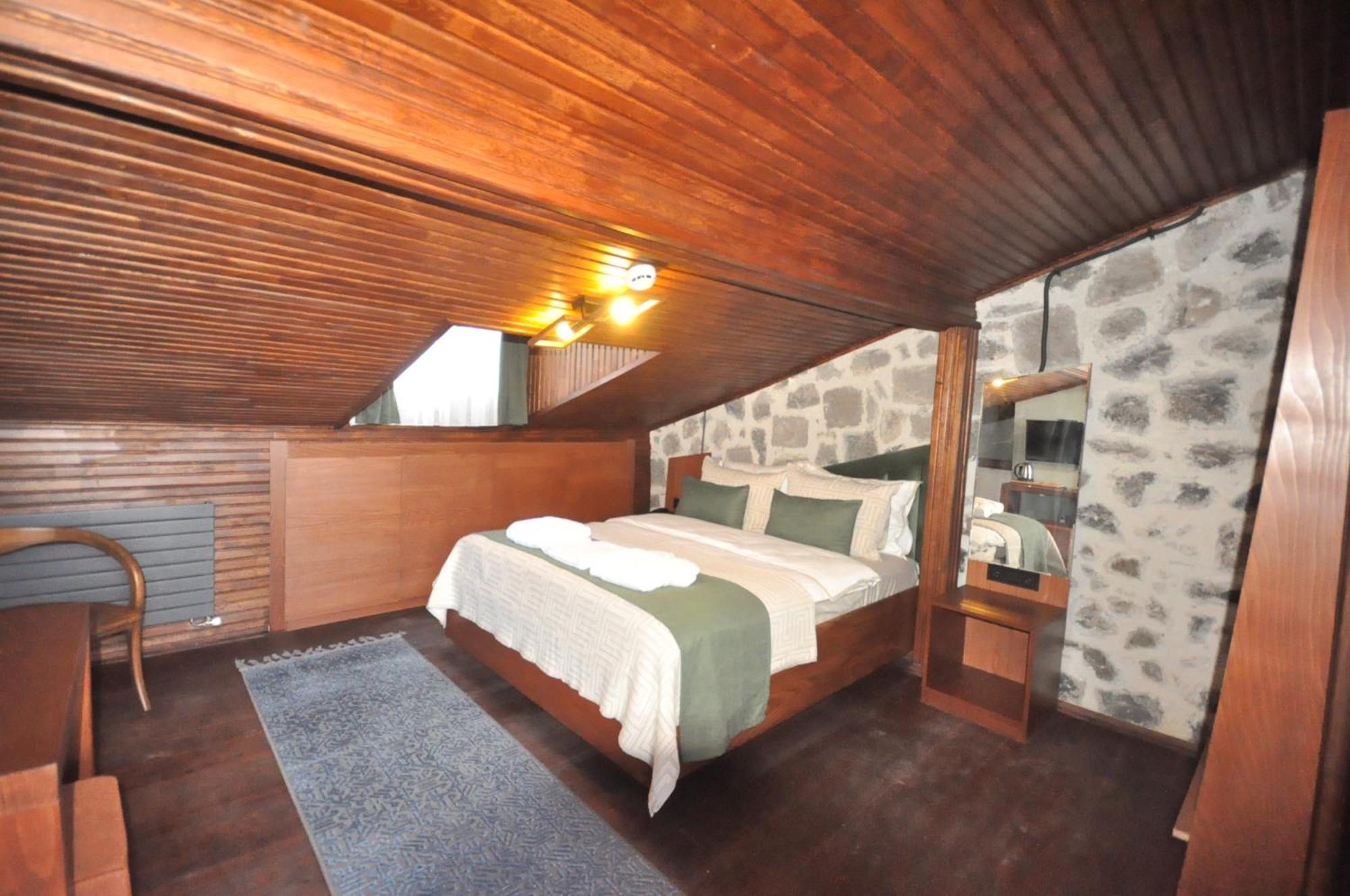 Mihman Konak Hotel Kars Luaran gambar